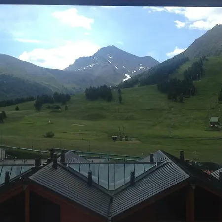 Ski Golf شقة *